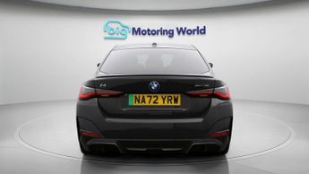 BMW i4 EDRIVE40 M SPORT
