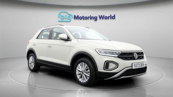 Volkswagen T-Roc LIFE TSI