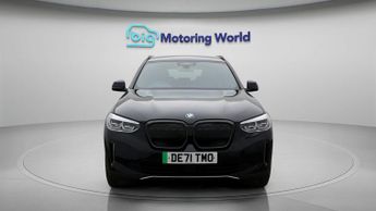 BMW iX3 PREMIER EDITION PRO