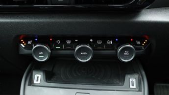 Citroen e-C4 SHINE PLUS