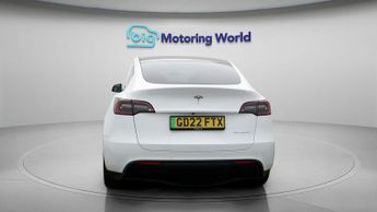 Tesla Model Y LONG RANGE AWD