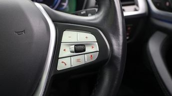 BMW iX3 PREMIER EDITION PRO