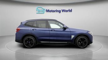 BMW iX3 PREMIER EDITION PRO