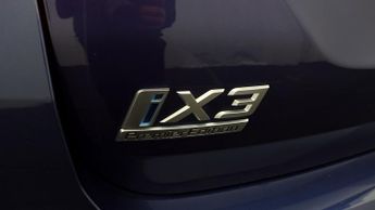 BMW iX3 PREMIER EDITION PRO