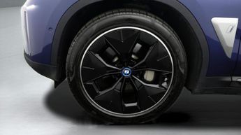 BMW iX3 PREMIER EDITION PRO