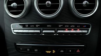 Mercedes-Benz GLC GLC 220 D 4MATIC AMG LINE PREMIUM