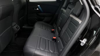 Citroen e-C4 SHINE PLUS