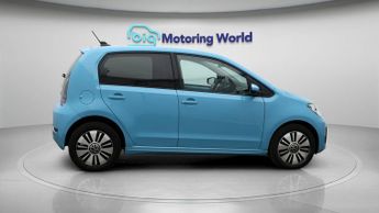 Volkswagen e-up! E-UP