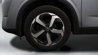 Nissan Qashqai DIG-T N-CONNECTA DCT