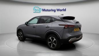 Nissan Qashqai DIG-T N-CONNECTA DCT