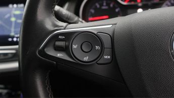 Vauxhall Grandland X SRI NAV