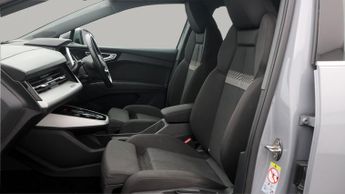 Audi Q4 e-tron SPORT