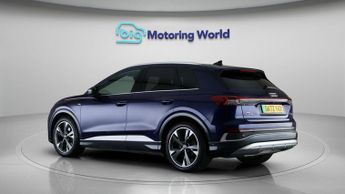 Audi Q4 e-tron S LINE