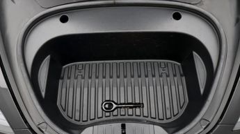 Tesla Model 3 MODEL 3