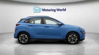 Hyundai KONA SE CONNECT