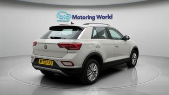 Volkswagen T-Roc LIFE TSI DSG
