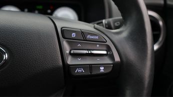 Hyundai KONA PREMIUM