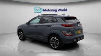 Hyundai KONA PREMIUM