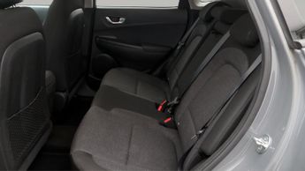 Hyundai KONA PREMIUM