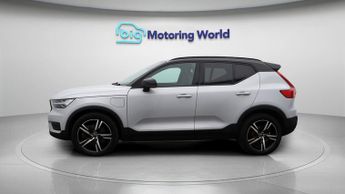 Volvo XC40 RECHARGE T4 R-DESIGN
