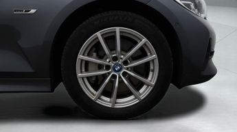 BMW 3 Series 330E SE PRO