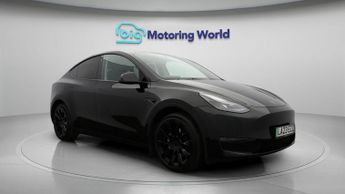 Tesla Model Y LONG RANGE AWD
