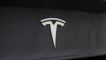 Tesla Model 3 MODEL 3