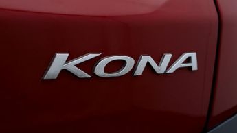 Hyundai KONA PREMIUM