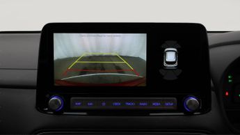 Hyundai KONA PREMIUM