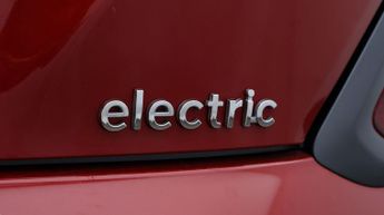 Hyundai KONA PREMIUM