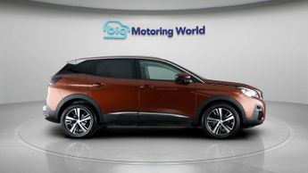 Peugeot 3008 PURETECH S/S ALLURE