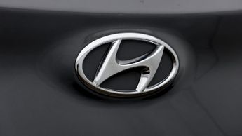Hyundai KONA PREMIUM