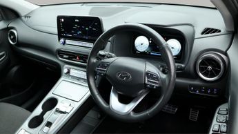 Hyundai KONA PREMIUM