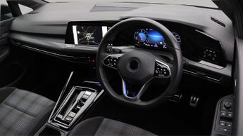 Volkswagen Golf GTE DSG