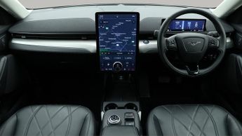 Ford Mustang Mach-E BASE