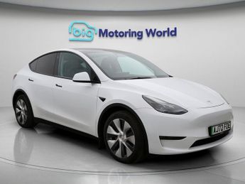Tesla Model Y LONG RANGE AWD