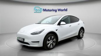 Tesla Model Y LONG RANGE AWD