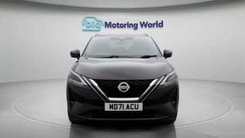 Nissan Qashqai DIG-T TEKNA DCT