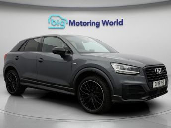 Audi Q2 TFSI S LINE BLACK EDITION