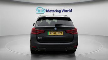 BMW iX3 PREMIER EDITION