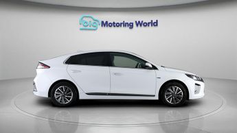 Hyundai IONIQ PREMIUM SE