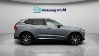 Volvo XC60 B5 INSCRIPTION PRO AWD