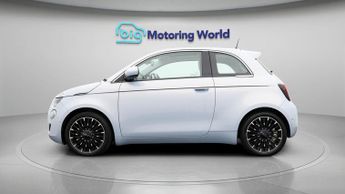 Fiat 500e LA PRIMA