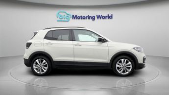 Volkswagen T-Cross ACTIVE TSI DSG