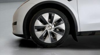 Tesla Model Y BASE