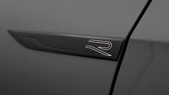 Volkswagen Golf R-LINE TDI DSG