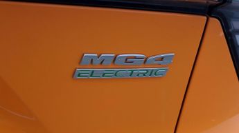 MG MG4 TROPHY