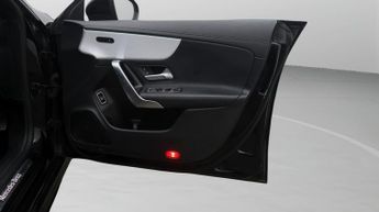Mercedes-Benz CLA CLA 180 AMG LINE PREMIUM