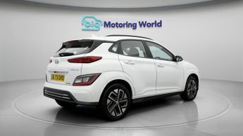 Hyundai KONA SE CONNECT