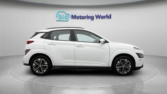 Hyundai KONA SE CONNECT